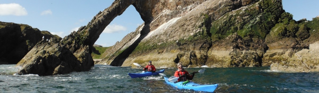 kayaking at Bow Fiddle Rock